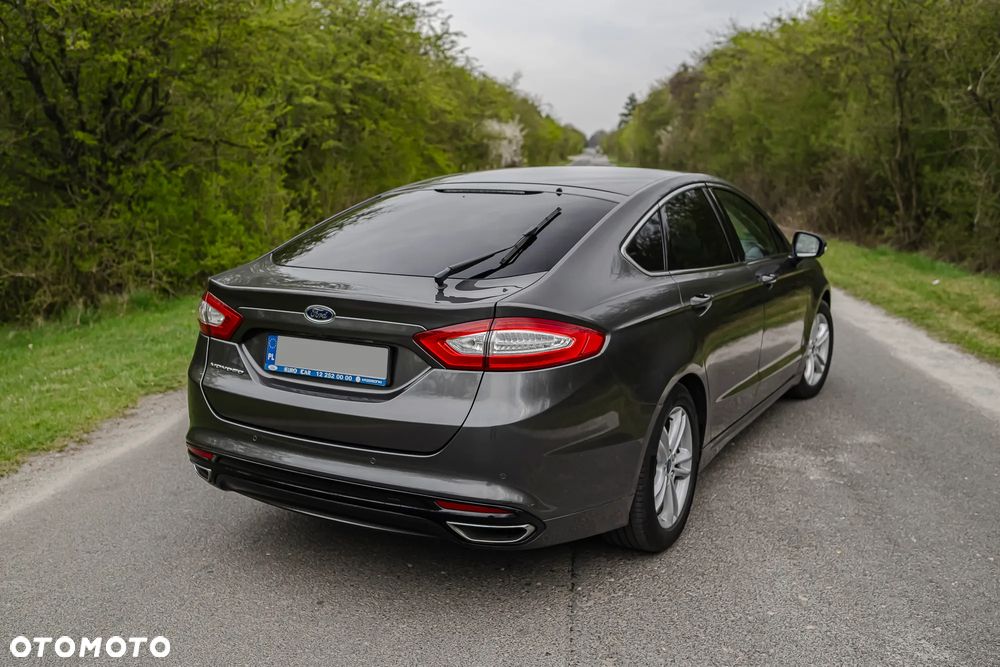 Ford Mondeo 2.0 TDCi Titanium - 9