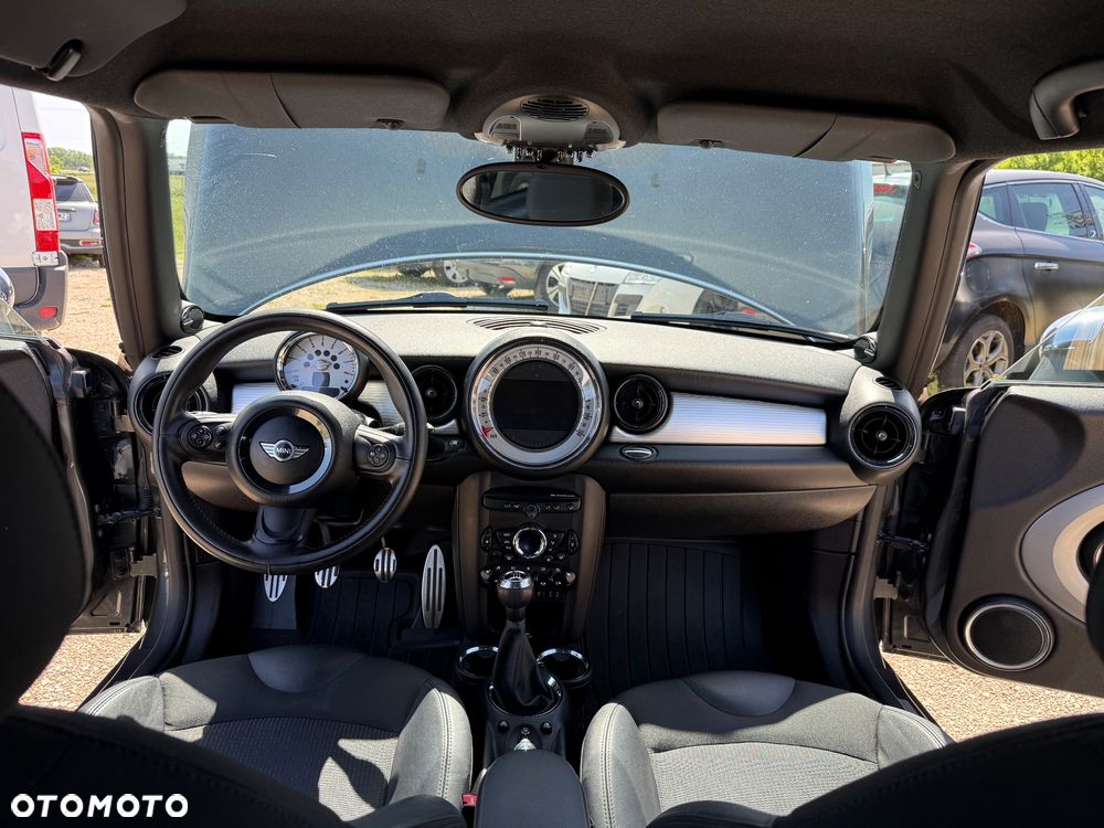 MINI Cooper S Standard - 12