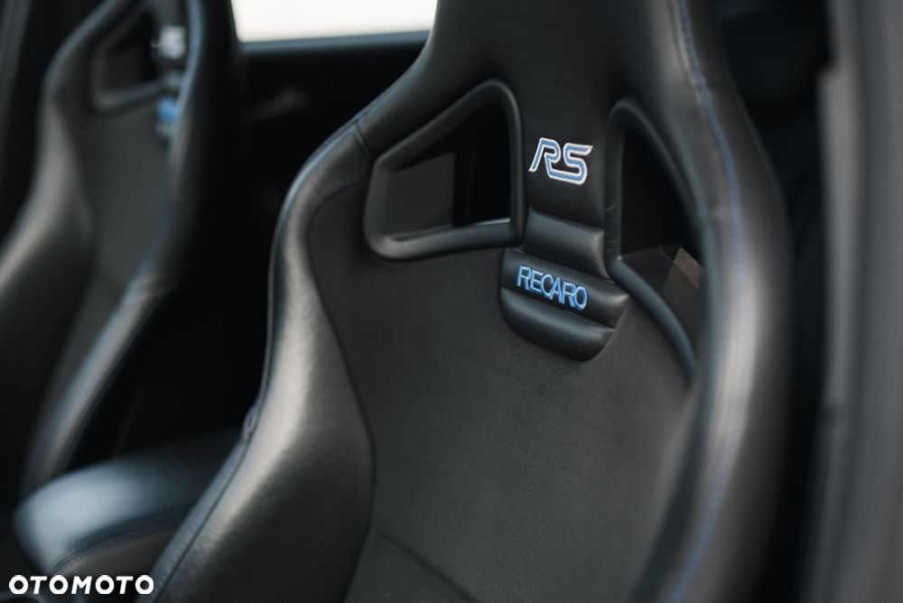 Ford Focus - 10