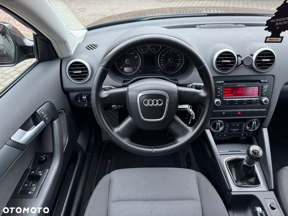 Audi A3 Sportback - 17