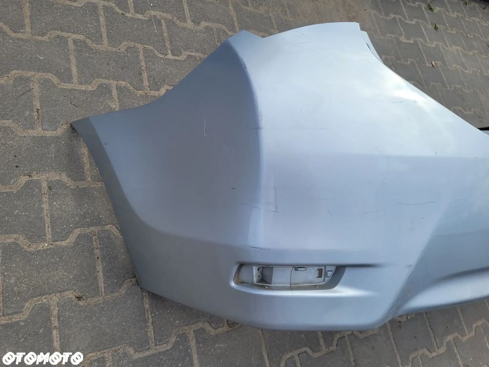 ORYGINALNY ZDERZAK TYLNI TOYOTA Corolla E16 / E18 - 12