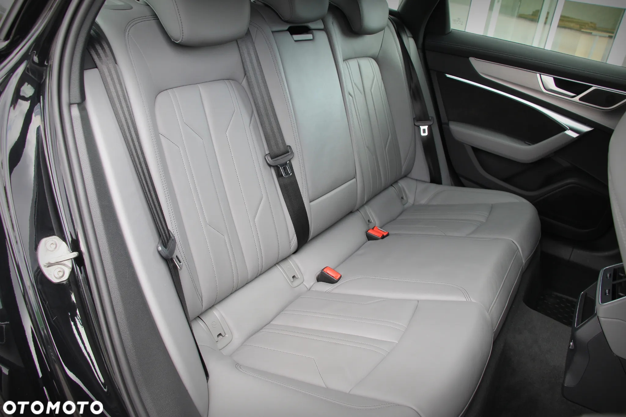 Audi A6 Avant 40 TDI S tronic S line - 20