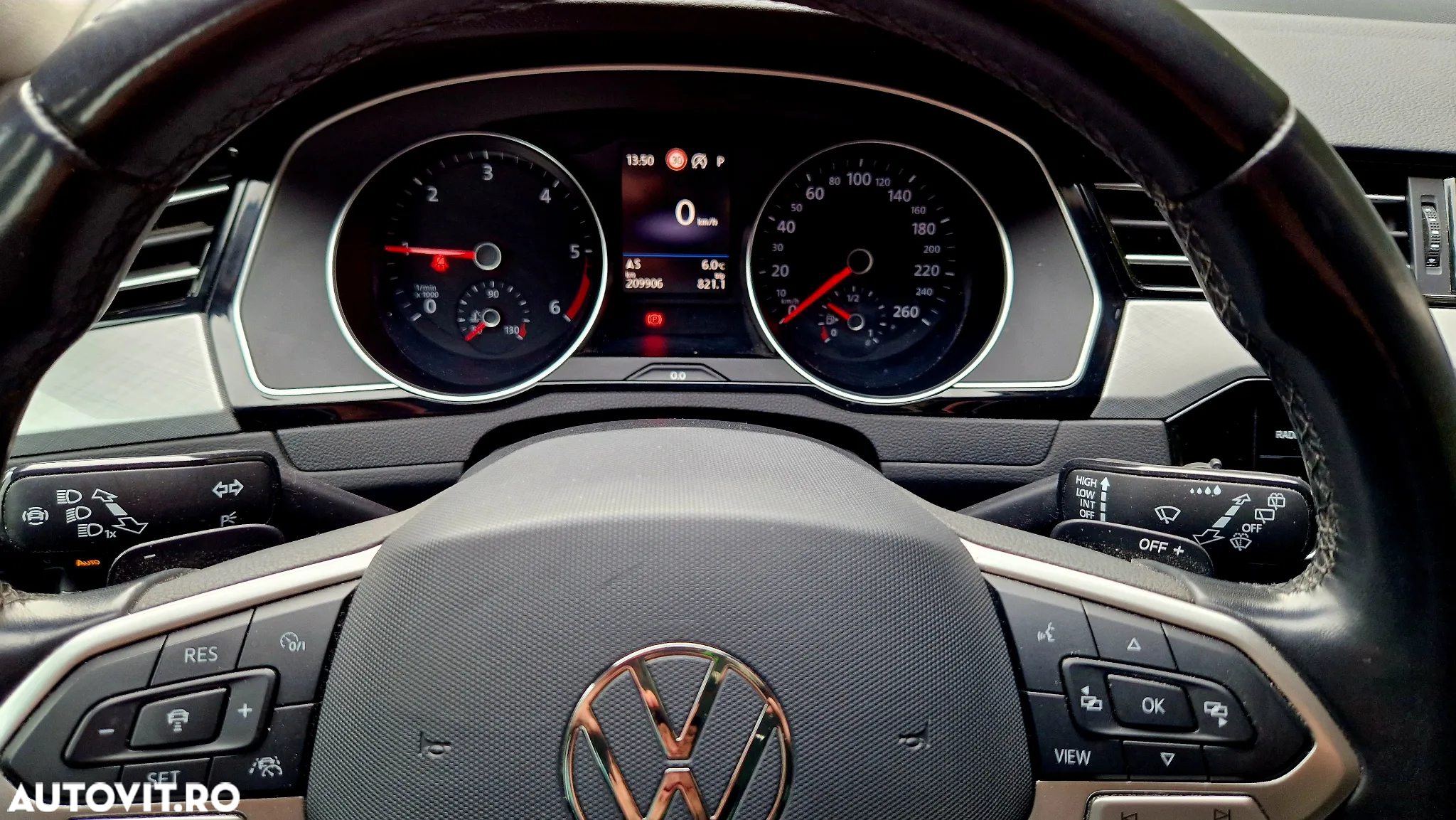 Volkswagen Passat Variant 2.0 TDI DSG (BlueMotion Technology) Highline - 16