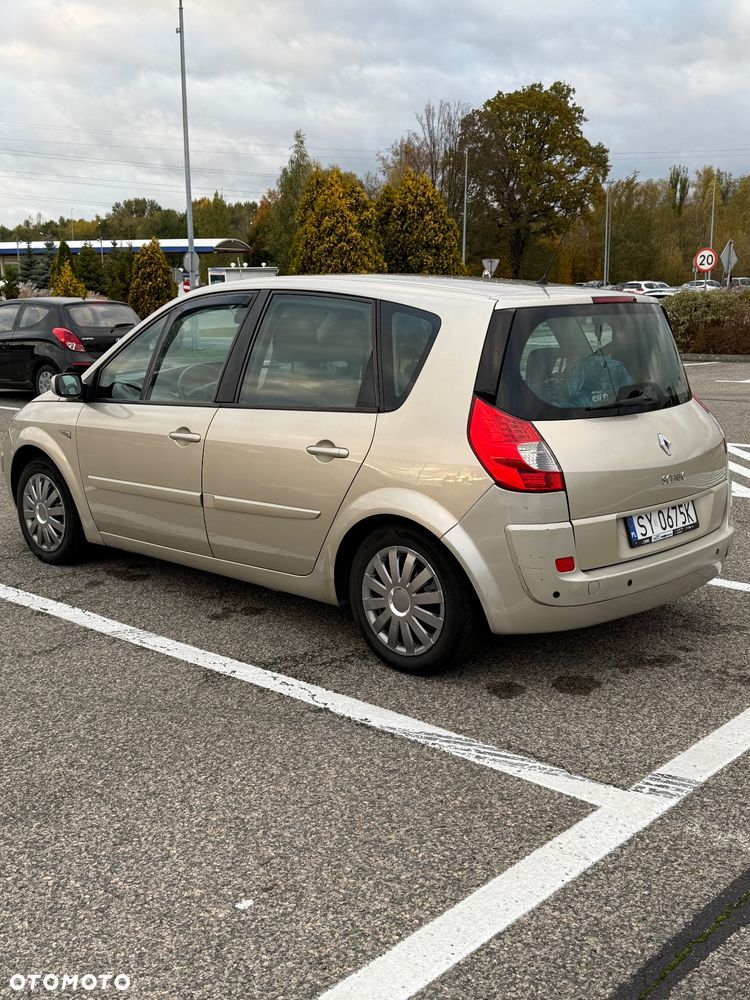 Renault Scenic - 4
