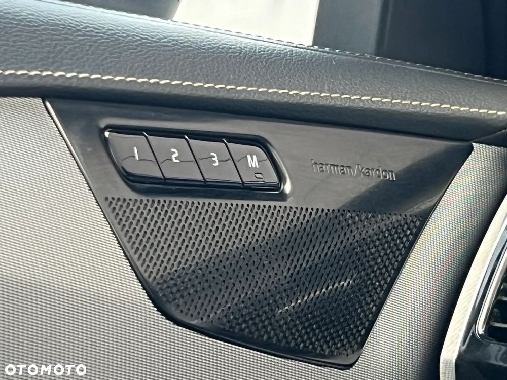 Volvo XC 90 D5 AWD R-Design 7os - 14