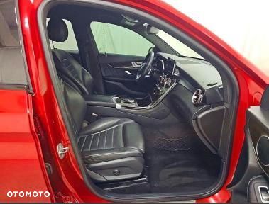 Mercedes-Benz GLC 300 4-Matic - 5