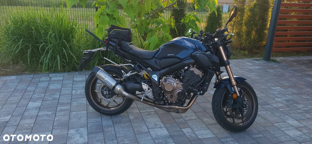 Honda CB - 21