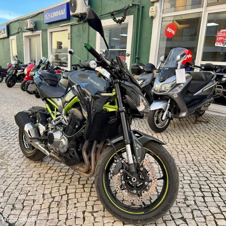 Kawasaki ZR 900 B - 7