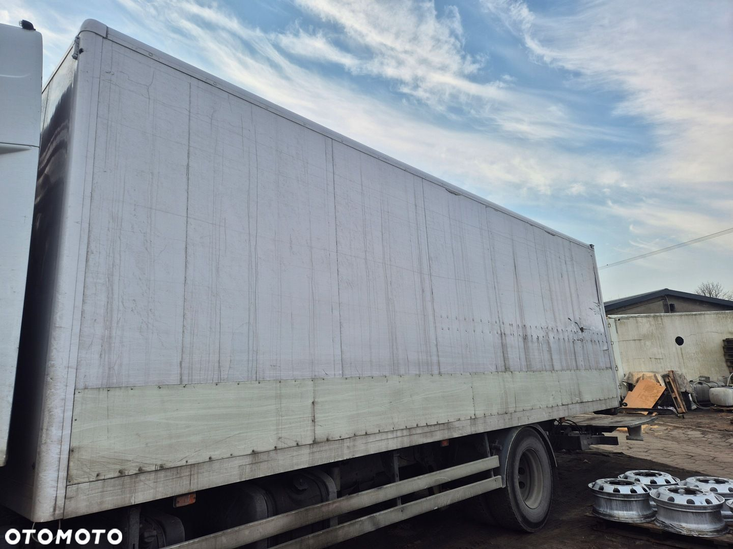 ZABUDOWA KONTENER PAKA SKRZYNIA ŁADUNKOWA MAGAZYN GARAŻ DAF 7,50X2,50X2,40 - 3