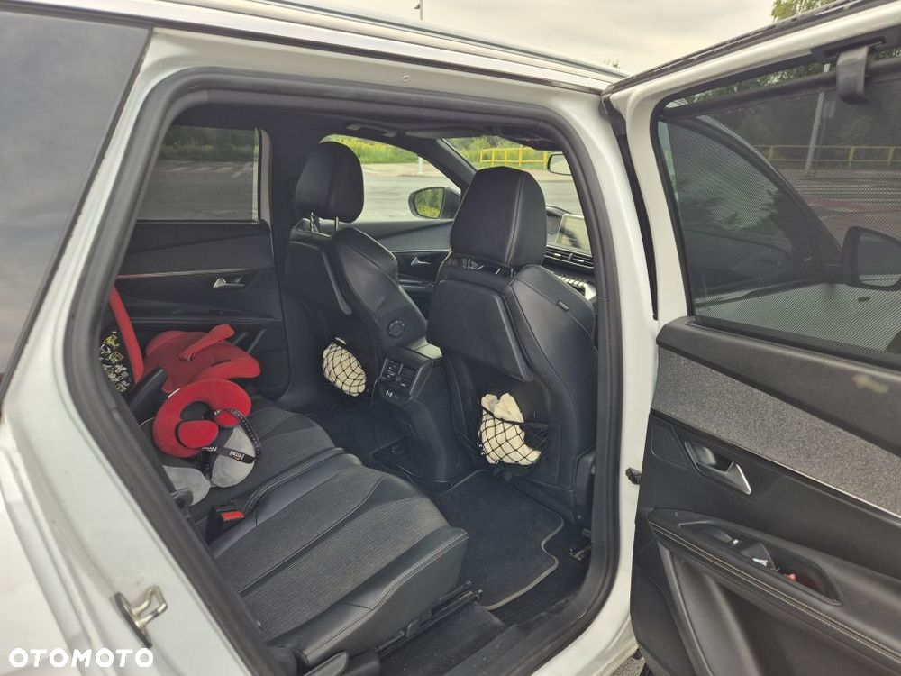 Peugeot 5008 - 12