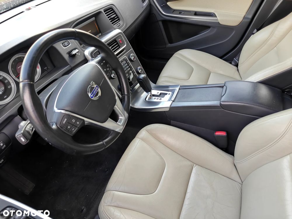 Volvo S60 2.5 T5 - 8