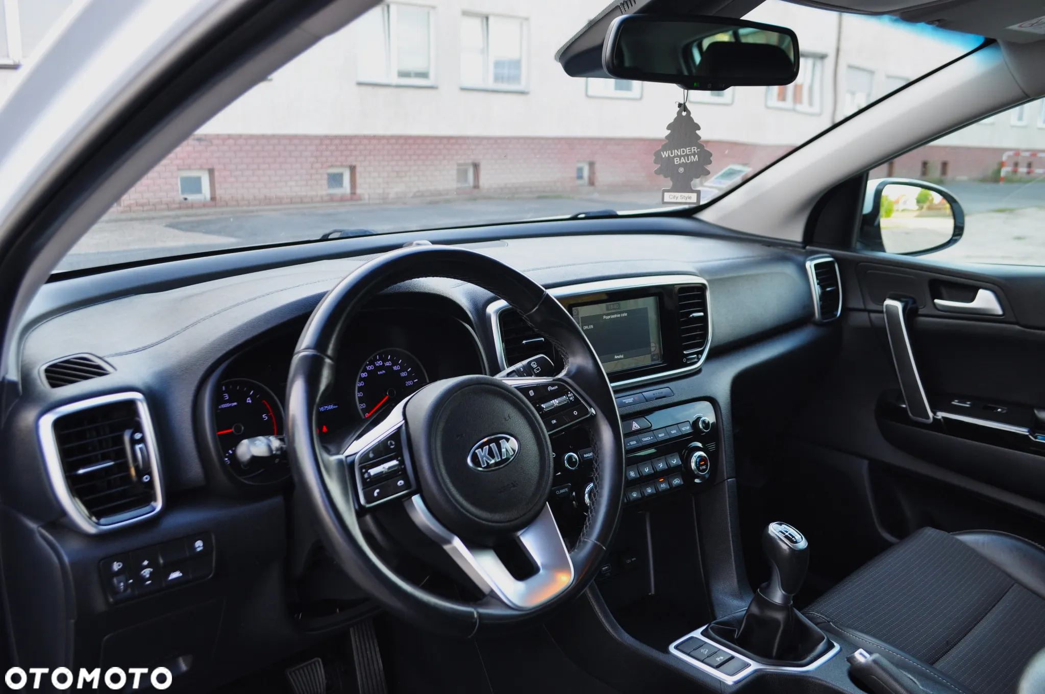 Kia Sportage 1.6 CRDI AWD VISION - 12