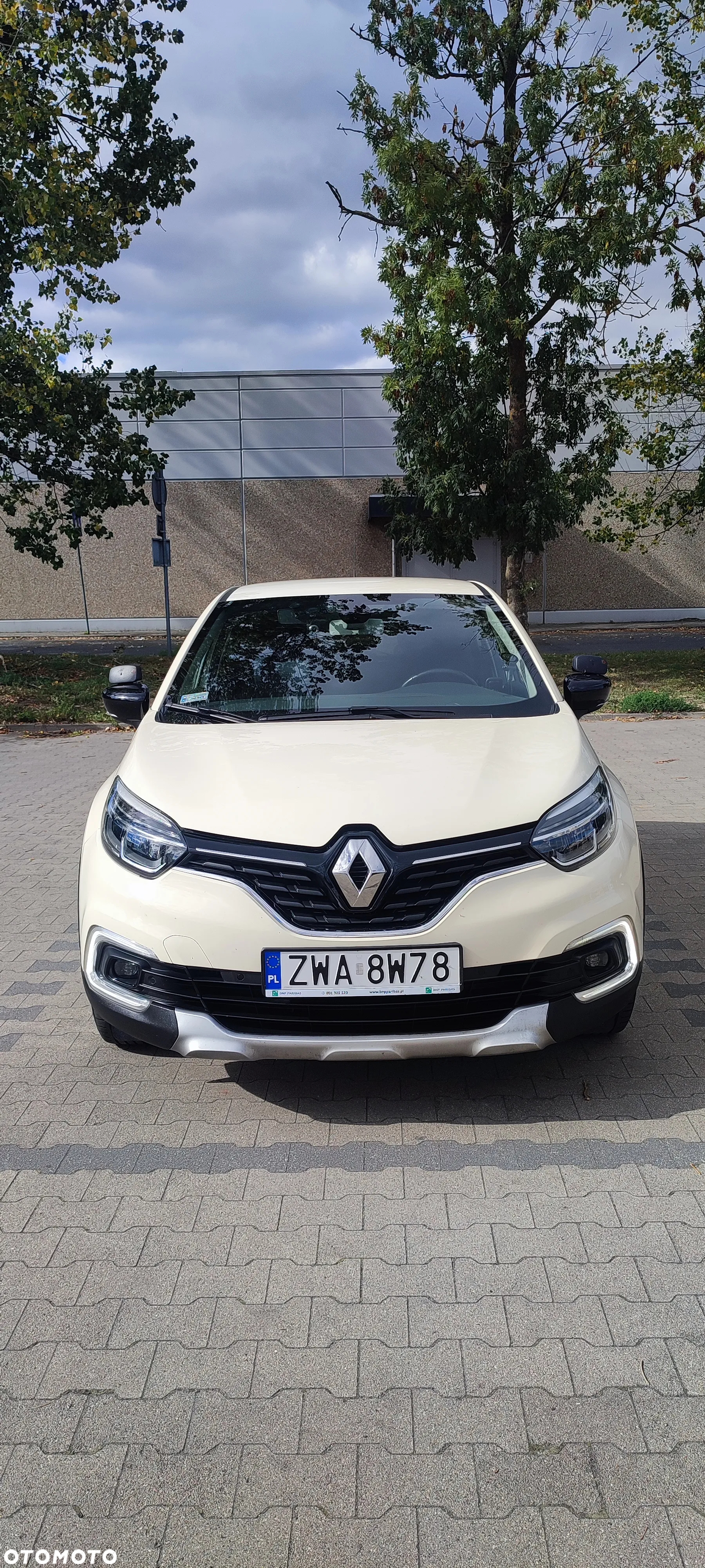 Renault Captur - 12