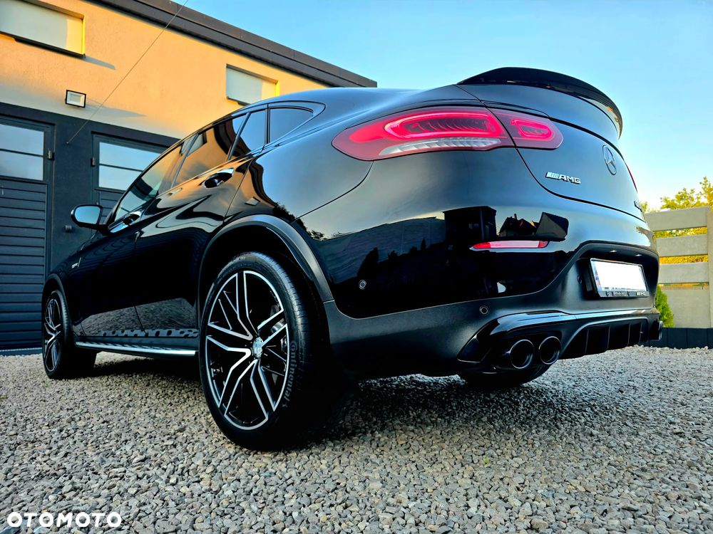 Mercedes-Benz GLC - 12