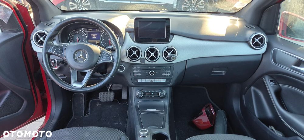 Mercedes-Benz Klasa B 180 (CDI) d 7G-DCT - 21