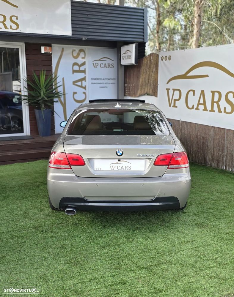 BMW 320 d Coupe - 8