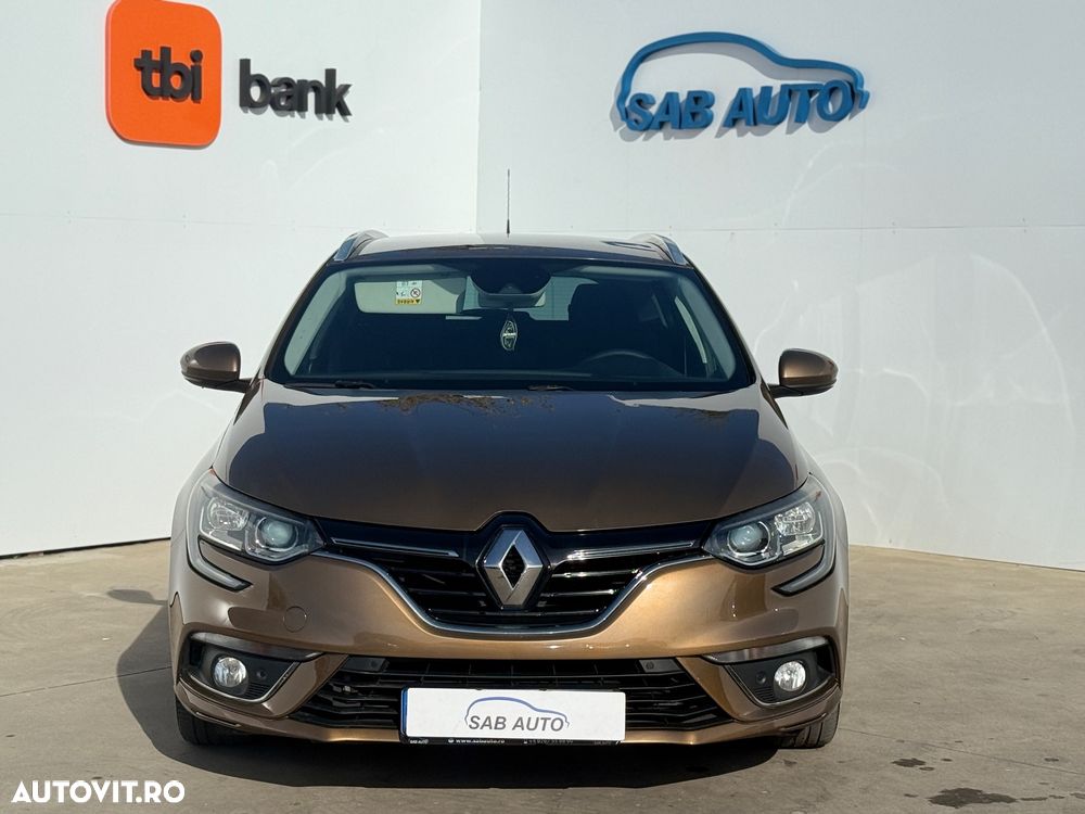 Renault Megane 2018 photo 2