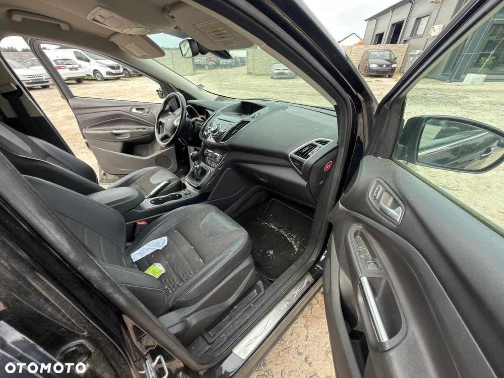 Ford Kuga - 16