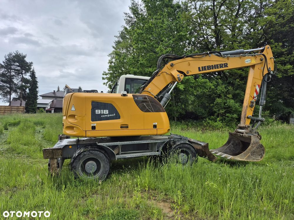 Liebherr A918 - 3