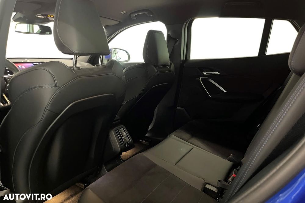 BMW iX2 xDrive30 - 16