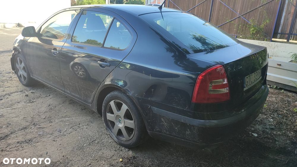 Skoda Octavia 1.6 Tour - 6