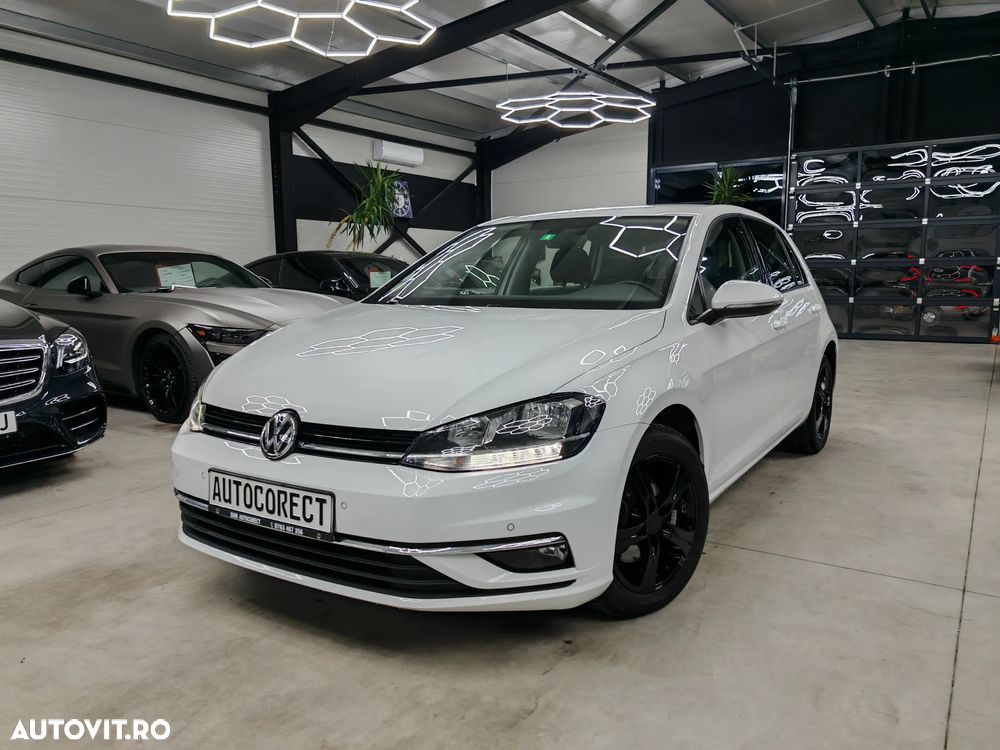 Volkswagen Golf 2.0 TDI (BlueMotion Technology) DSG Comfortline - 2