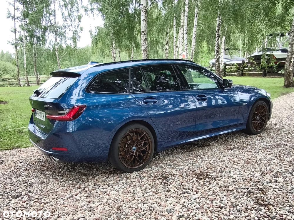 BMW Seria 3 330e PHEV xDrive - 4