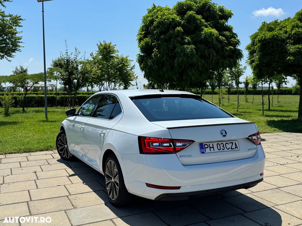 Skoda Superb 2.0 TDI Style - 20