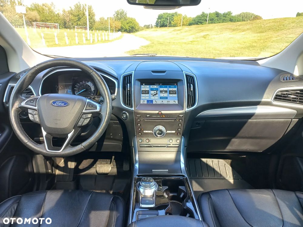 Ford Edge - 24