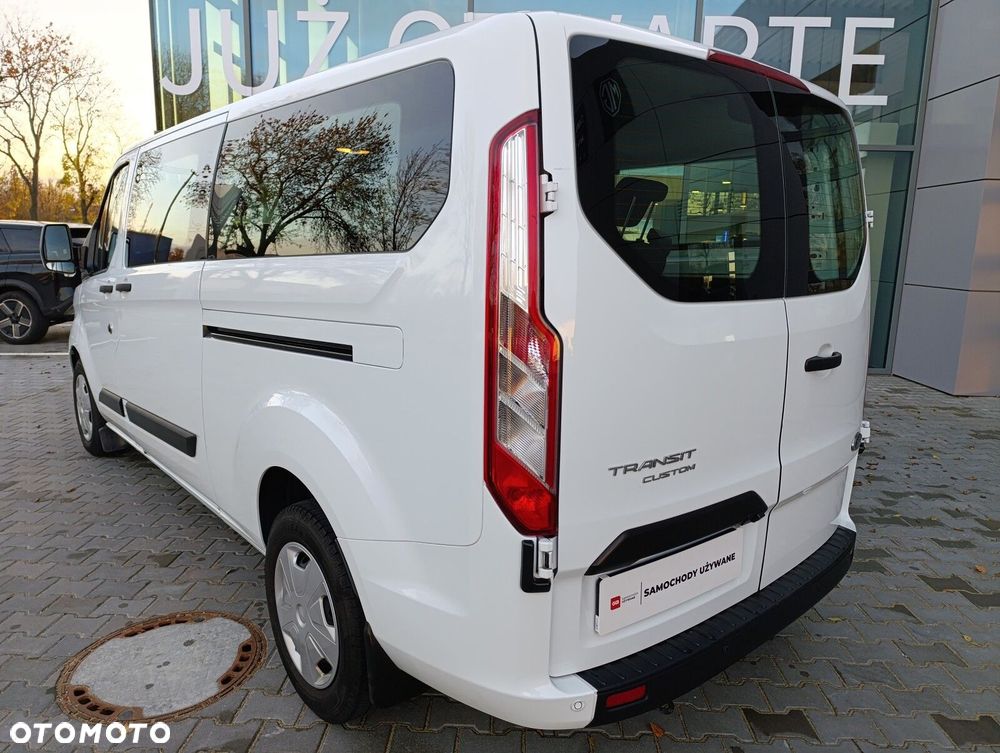 Ford Transit Custom - 8