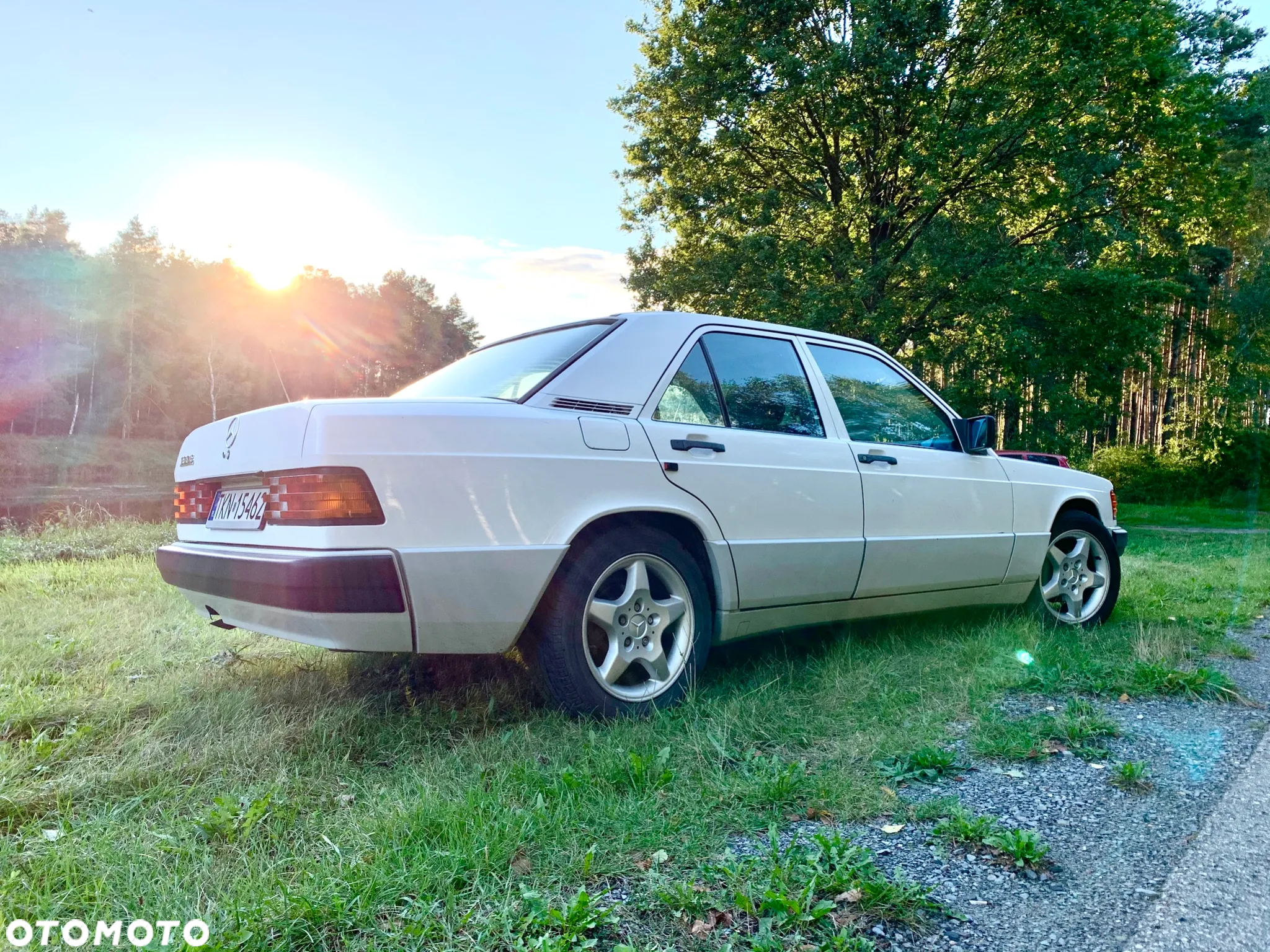 Mercedes-Benz W201 (190) - 3
