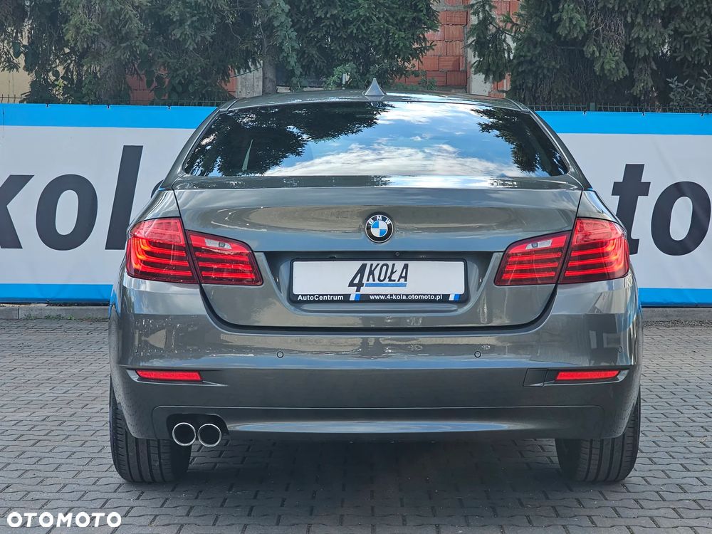 BMW Seria 5 520d - 5