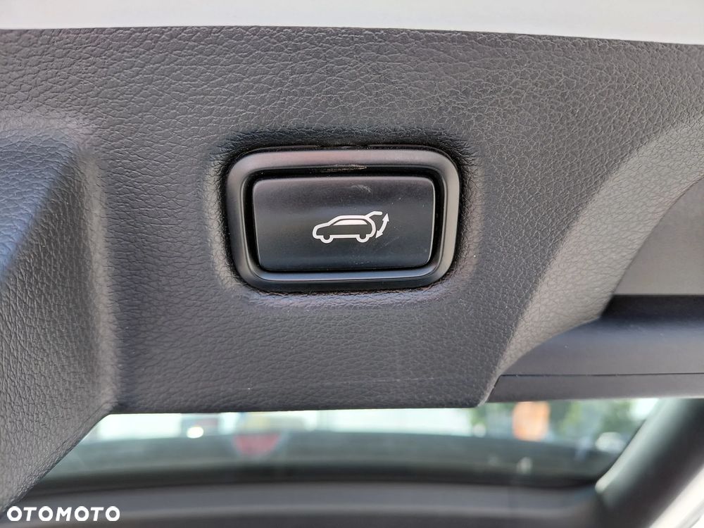 Kia ProCeed - 25
