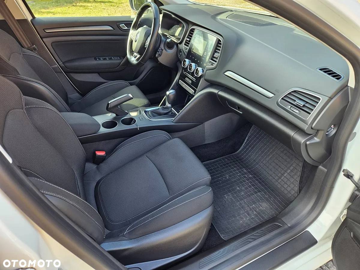 Renault Megane Grandtour TCe 140 GPF EDC LIMITED - 5