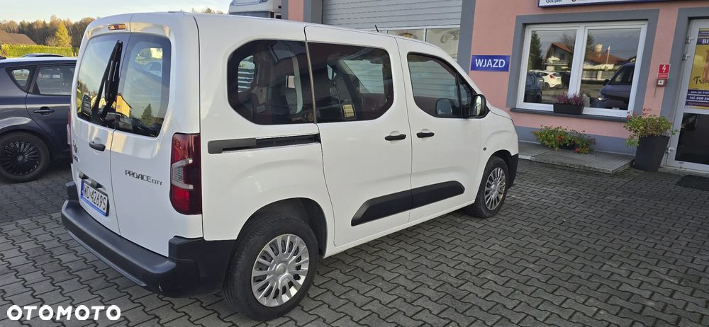 Toyota Proace City Verso 1.5 D-4D Business - 9
