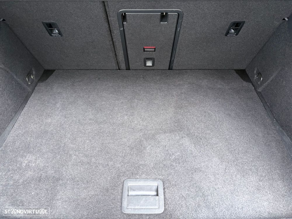 VW Golf 1.0 TSI Life - 27