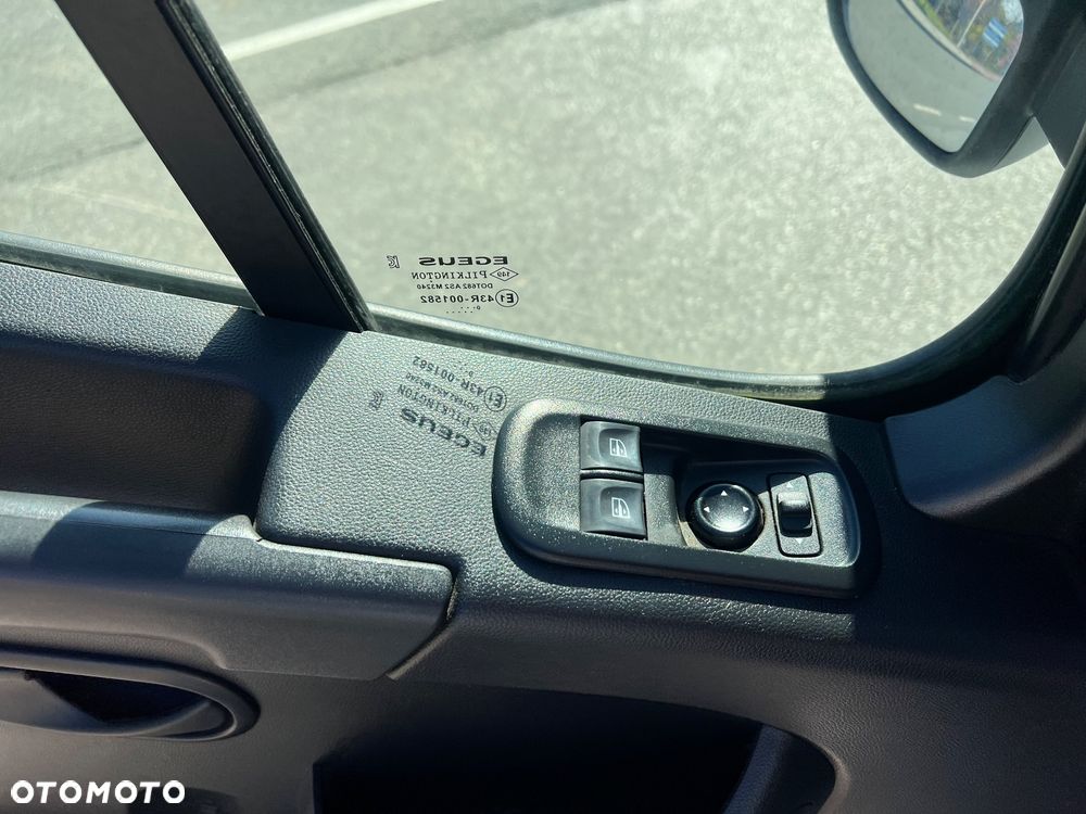Renault Master - 15