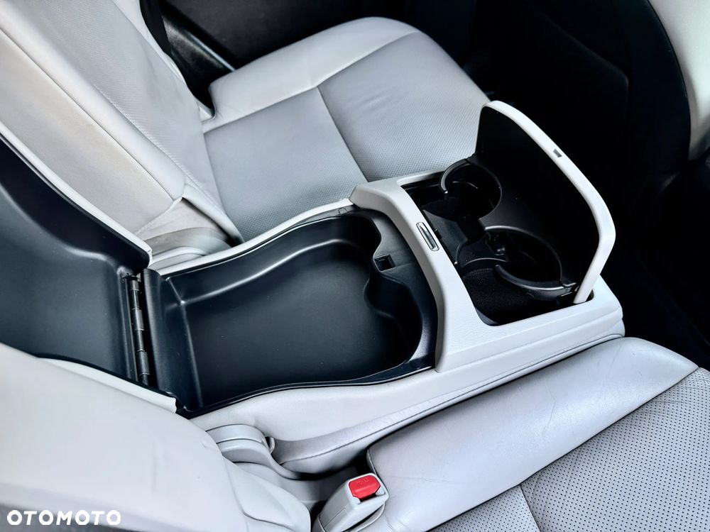 Lexus RX 350 Prestige - 25