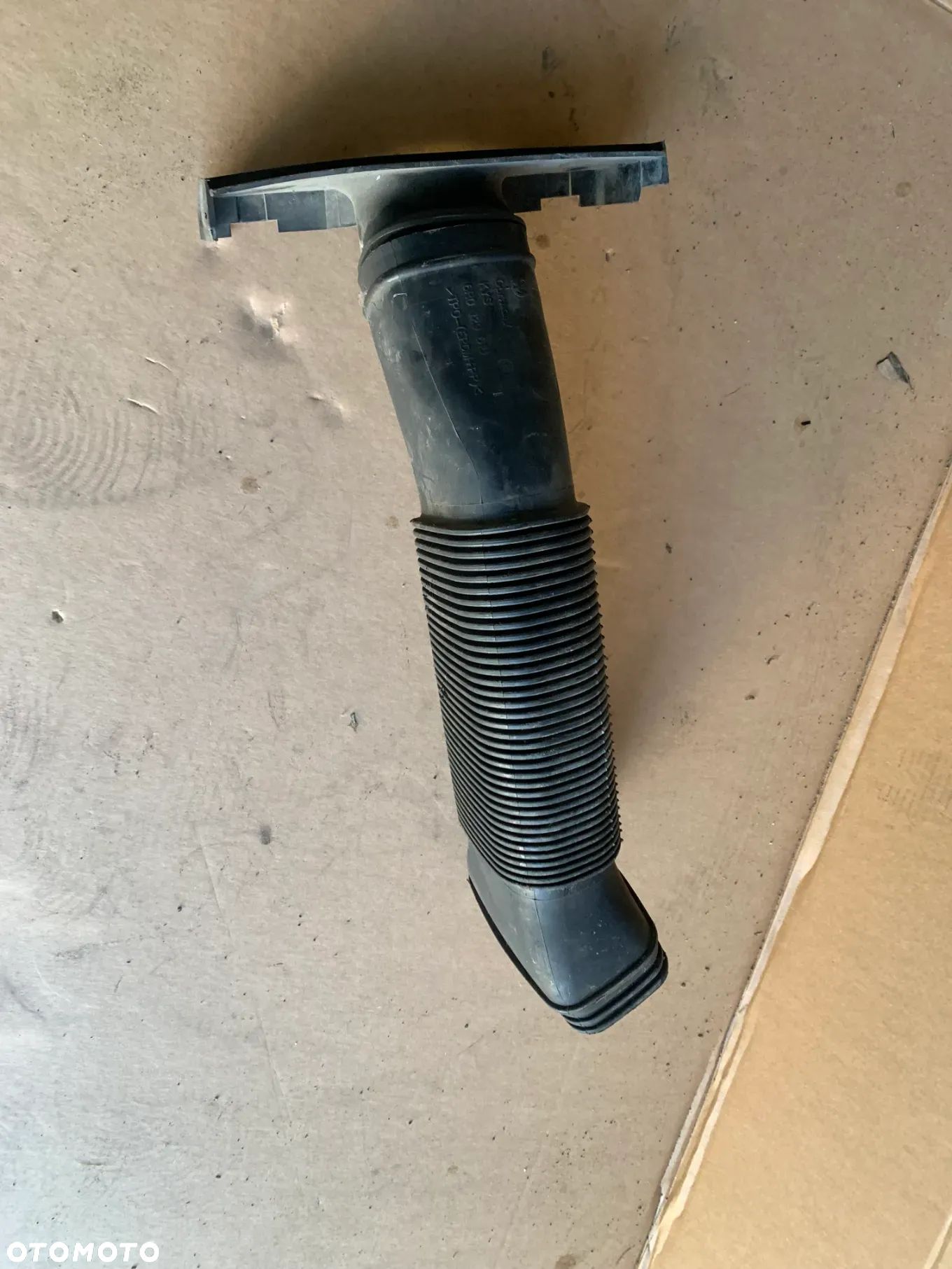 Rura wlot dolot powietrza Seat Ibiza 6J 6R0129618 6R0129621 - 1