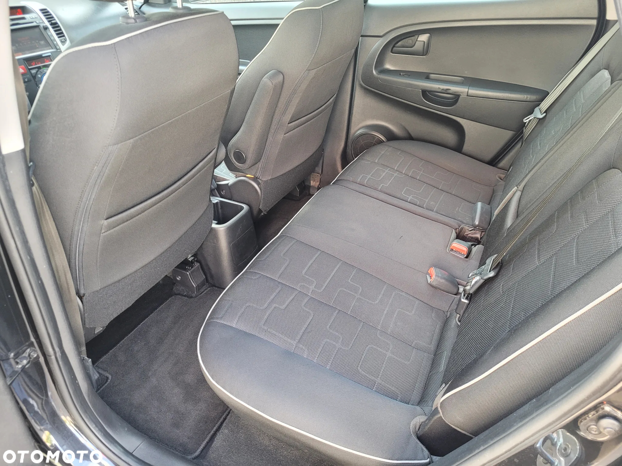 Kia Venga 1.6 XL - 11