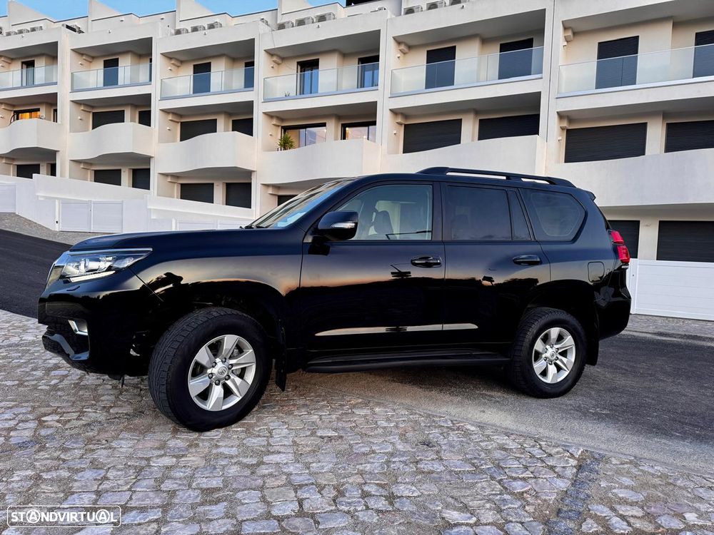 Toyota Land Cruiser 2.8 D-4D Auto Executive - 15
