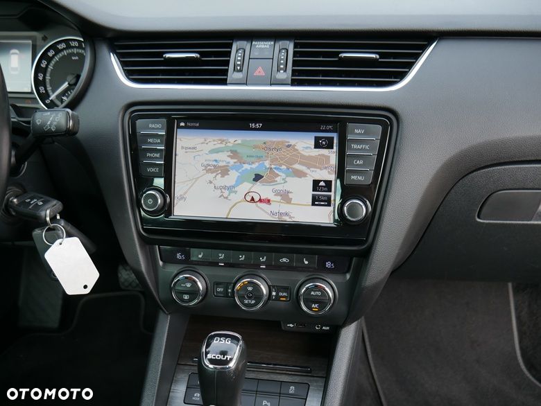 Skoda Octavia 2.0 TDI 4x4 DSG Scout - 7