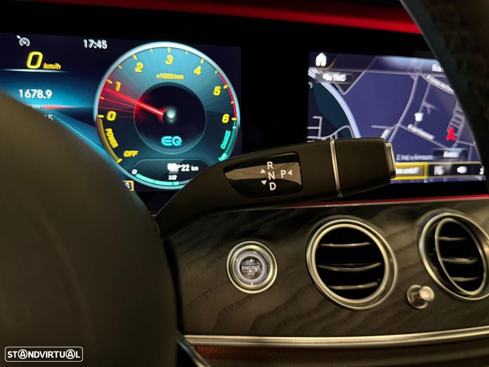 Mercedes-Benz E 300 de Avantgarde 4Matic - 20