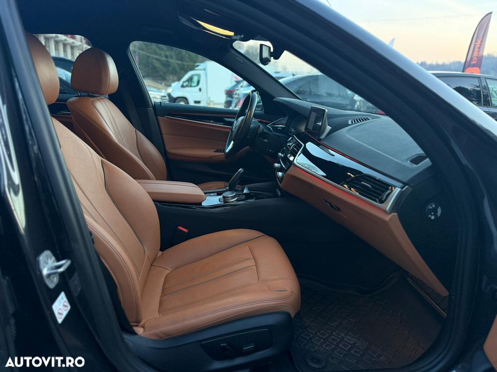 BMW Seria 5 518d AT MHEV - 12