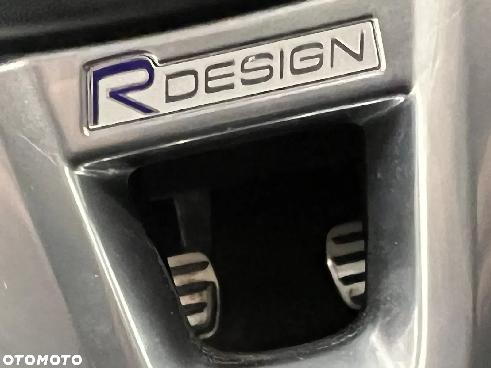 Volvo V40 T4 RDesign - 15
