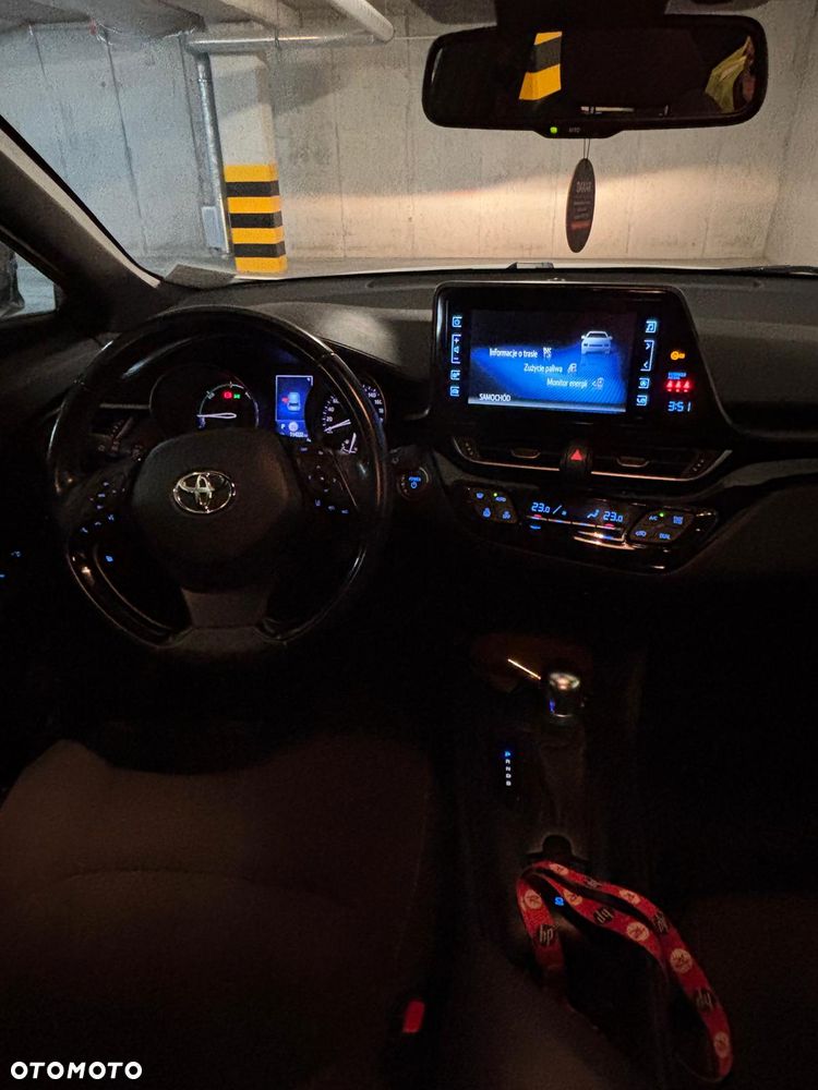 Toyota C-HR 1.8 Hybrid Dynamic - 26