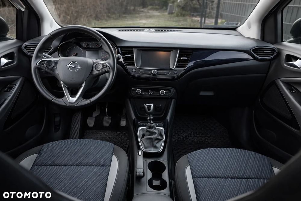Opel Crossland X 1.2 T 120 Lat S&S - 9