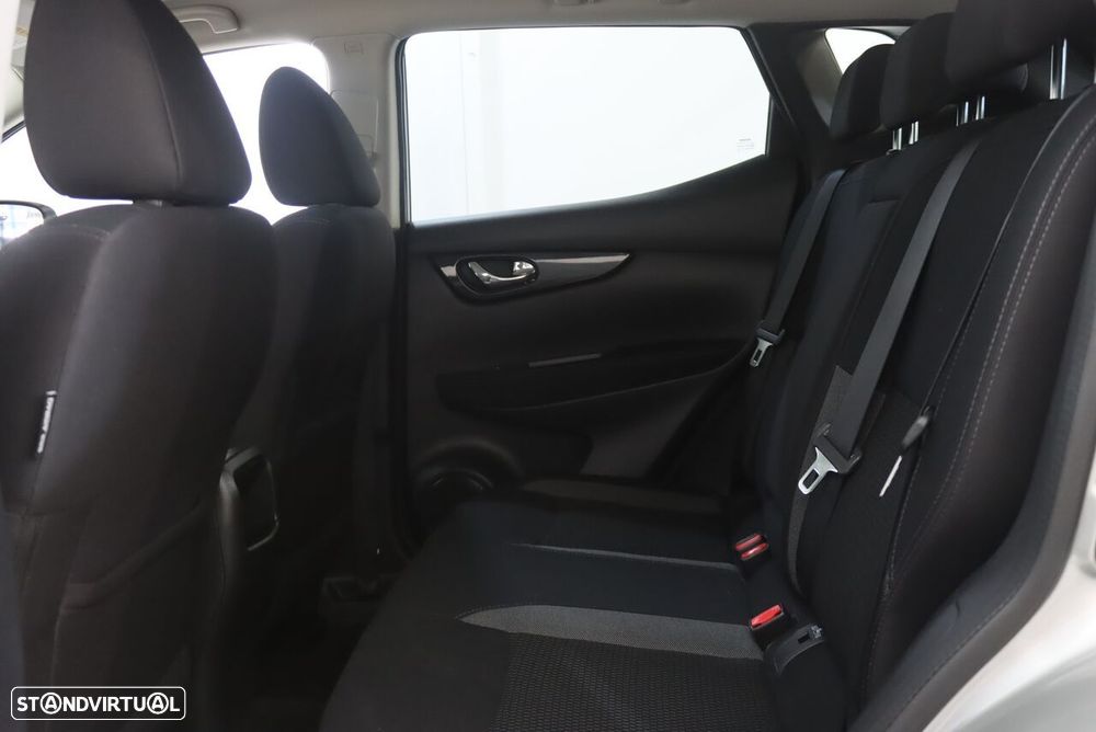 Nissan Qashqai 1.5 dCi N-Style DCT - 9