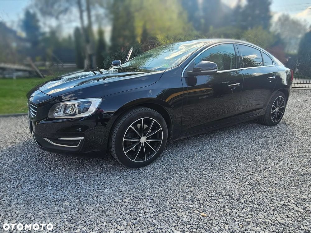 Volvo S60 D2 - 1