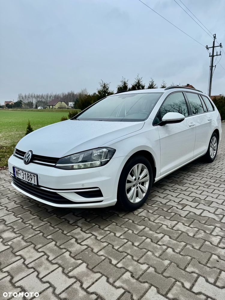 Volkswagen Golf - 2